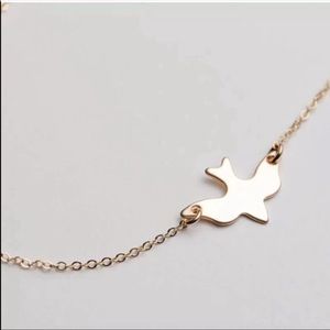 Simple Flying Bird Necklace